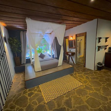 Canaima Chill House Playa Santa Teresa  Екстериор снимка
