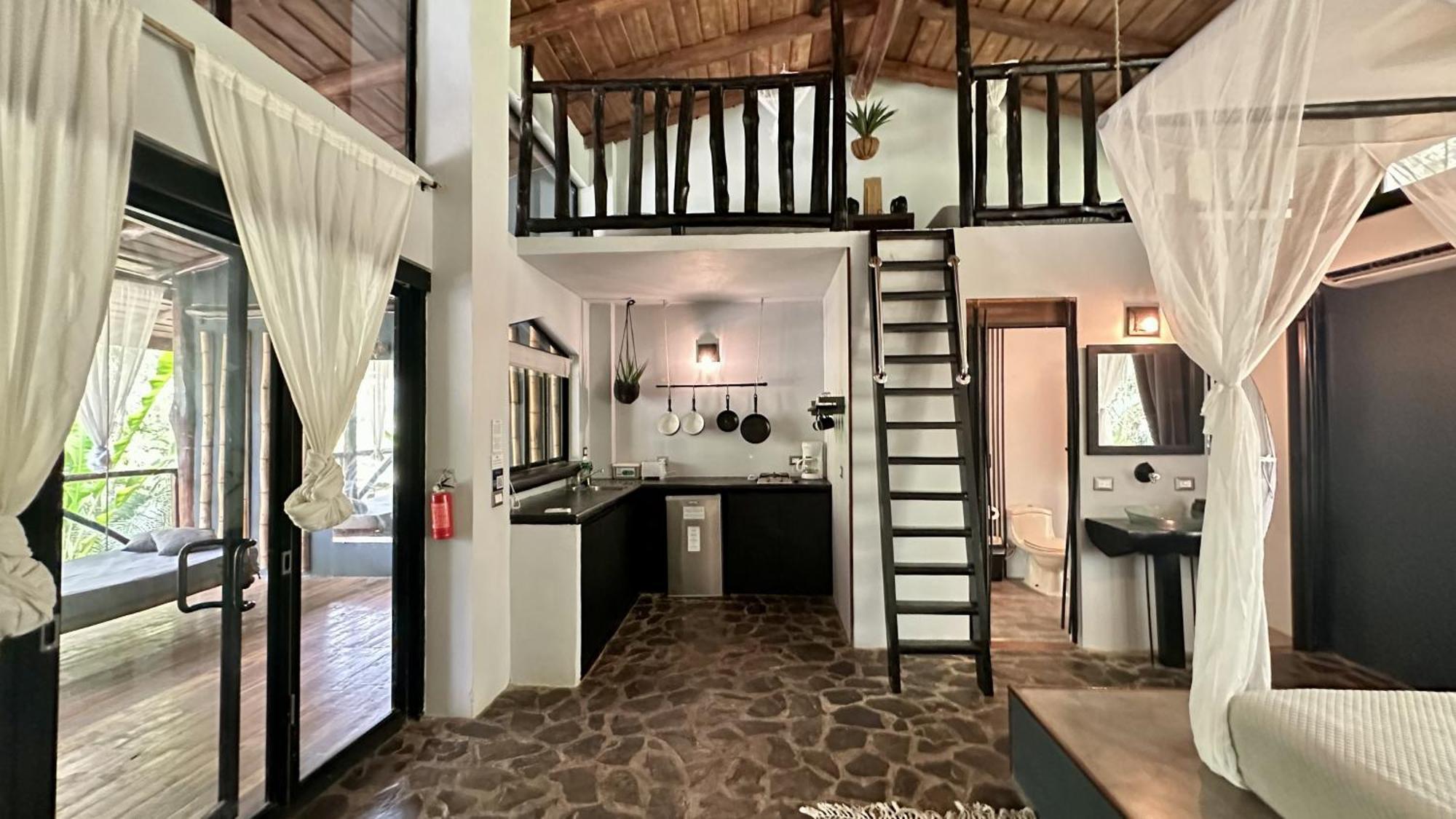 Canaima Chill House Playa Santa Teresa  Екстериор снимка